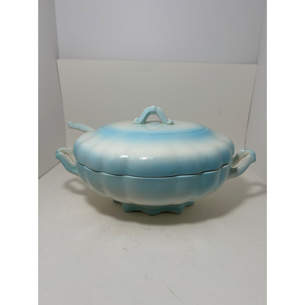 Vintage Scalloped Ceramic Soup Tureen with Lid and Ladle Blue White Ombre 11.5in - Picture 6 of 13